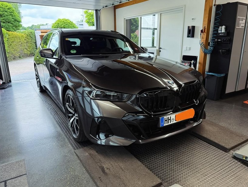 BMW 5er Schwarz nach Aufbereitung