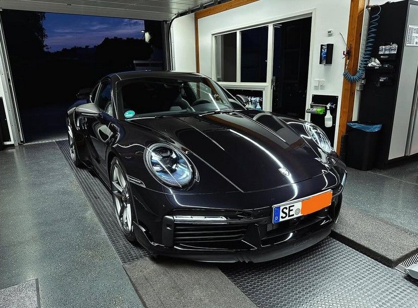 Porsche 911 Turbo Schwarz nach Aufbereitung